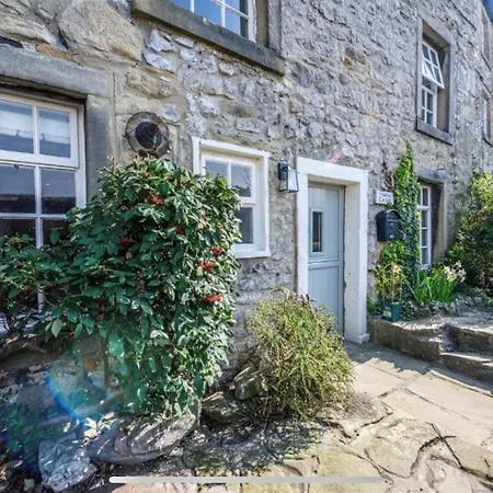 Дом отдыха Primrose With Log Burner